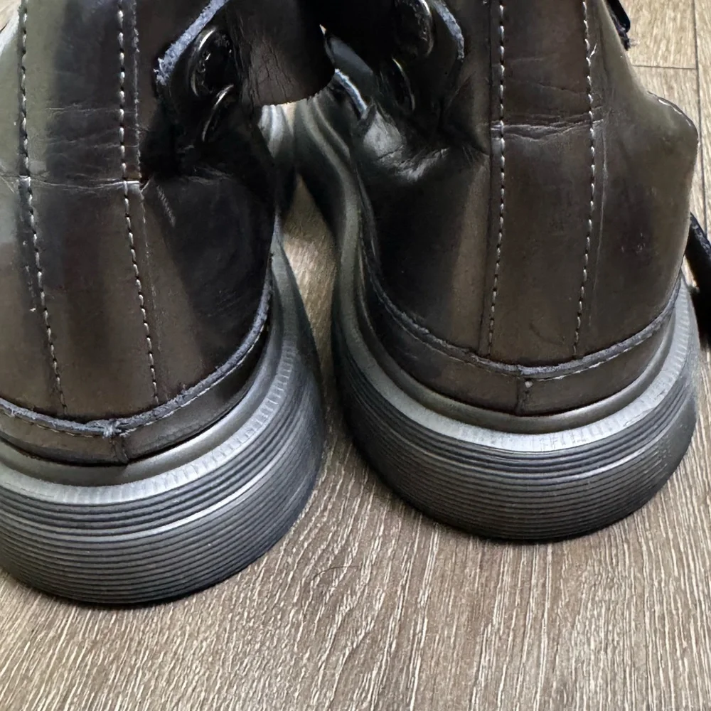 Dr. Martens Gray Sandals – Size 7